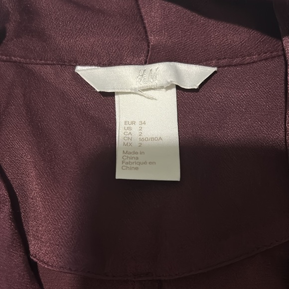 H&M Night top/short robe - Picture 2 of 3